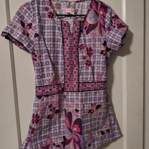 Med koi scrub top